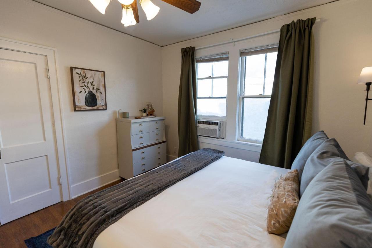 Historic Revival King Bed Midtown Memphis 68 Yes Pets Fast Wifi Free Parking Villa Екстериор снимка