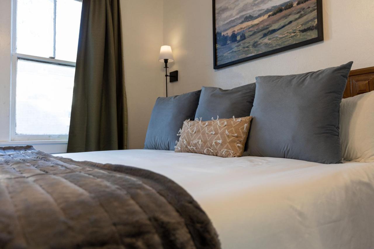 Historic Revival King Bed Midtown Memphis 68 Yes Pets Fast Wifi Free Parking Villa Екстериор снимка