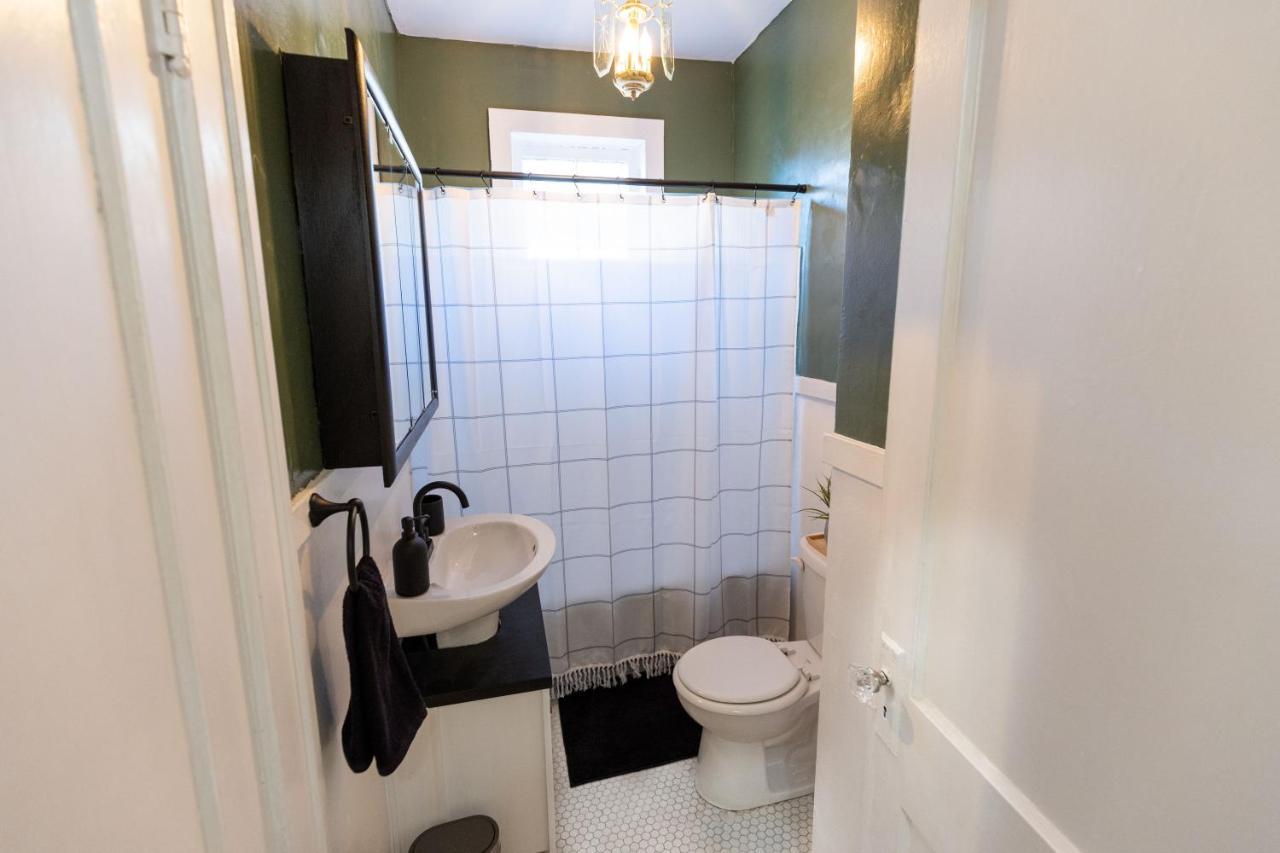 Historic Revival King Bed Midtown Memphis 68 Yes Pets Fast Wifi Free Parking Villa Екстериор снимка