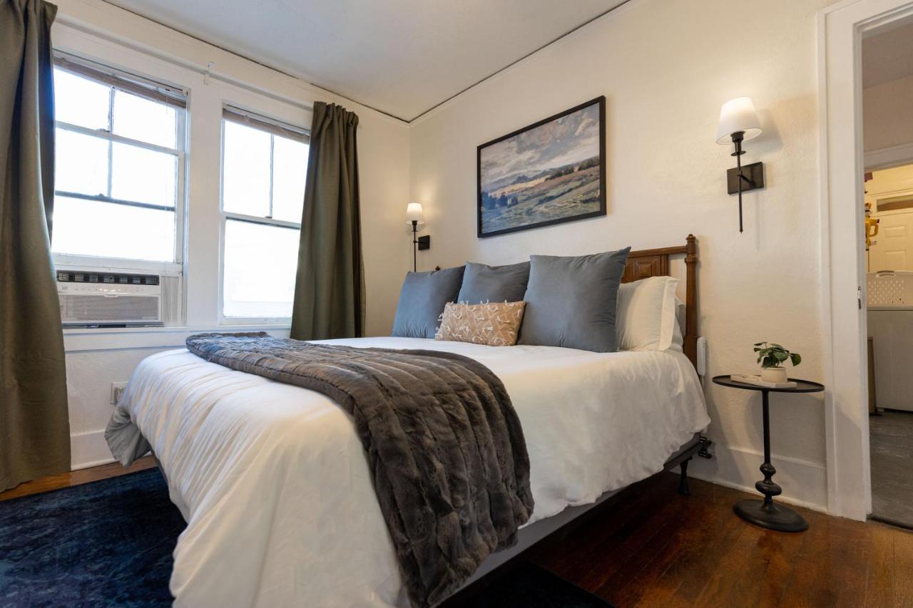Historic Revival King Bed Midtown Memphis 68 Yes Pets Fast Wifi Free Parking Villa Екстериор снимка